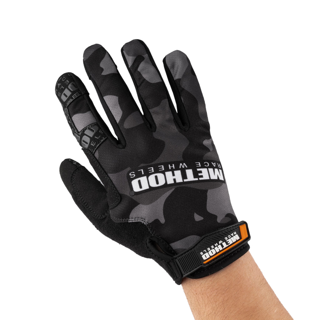 Method Utility Gloves Black Camo – AP-G0003 – Method Race Wheels