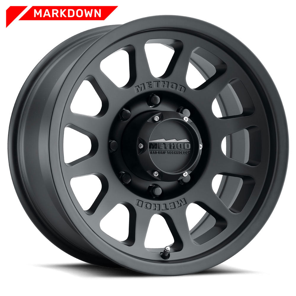 703 - Markdown | Matte Black