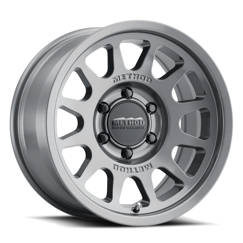 703 | Gloss Titanium – MR70368060800 – Method Race Wheels